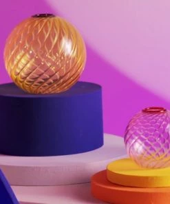 &klevering Purple Spiral Vase