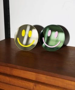 &klevering Yellow Smile Mirror