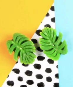 &klevering Pack Of Two Monstera Candles Set