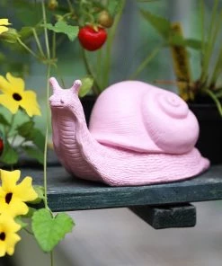 &klevering Pink Snail Coinbank