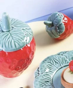 &klevering Strawberry Storage Jar