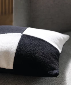 &klevering Check Square Cushion (40 x 40cm)