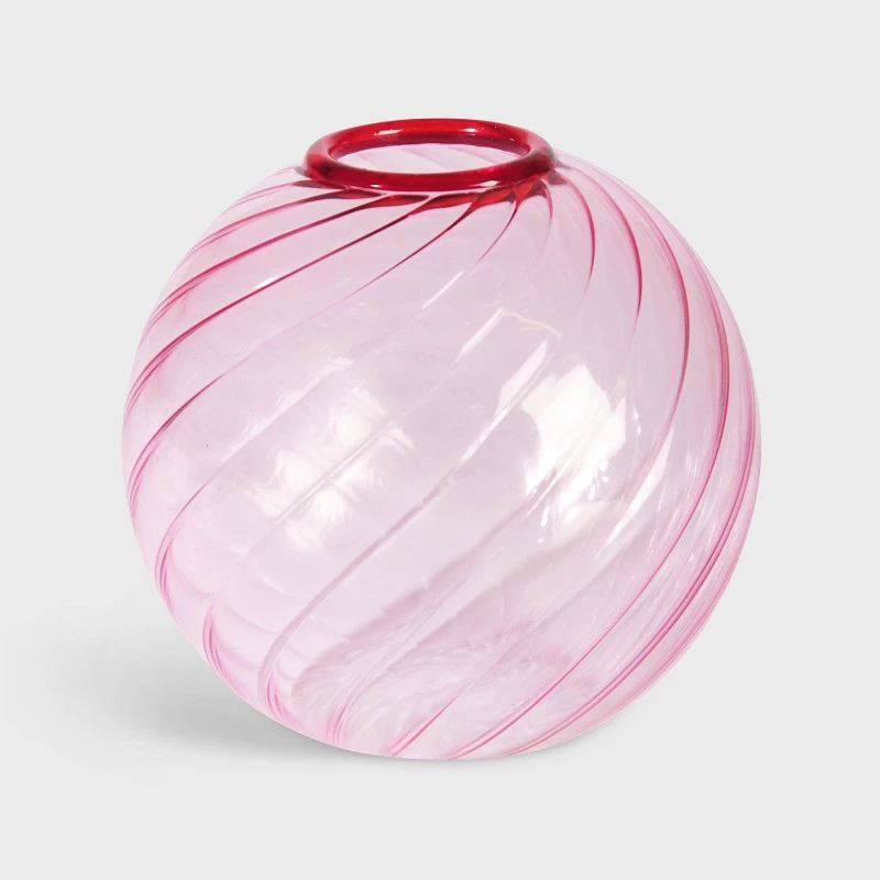 &klevering Pink Spiral Vase &klevering Pink Spiral Vase