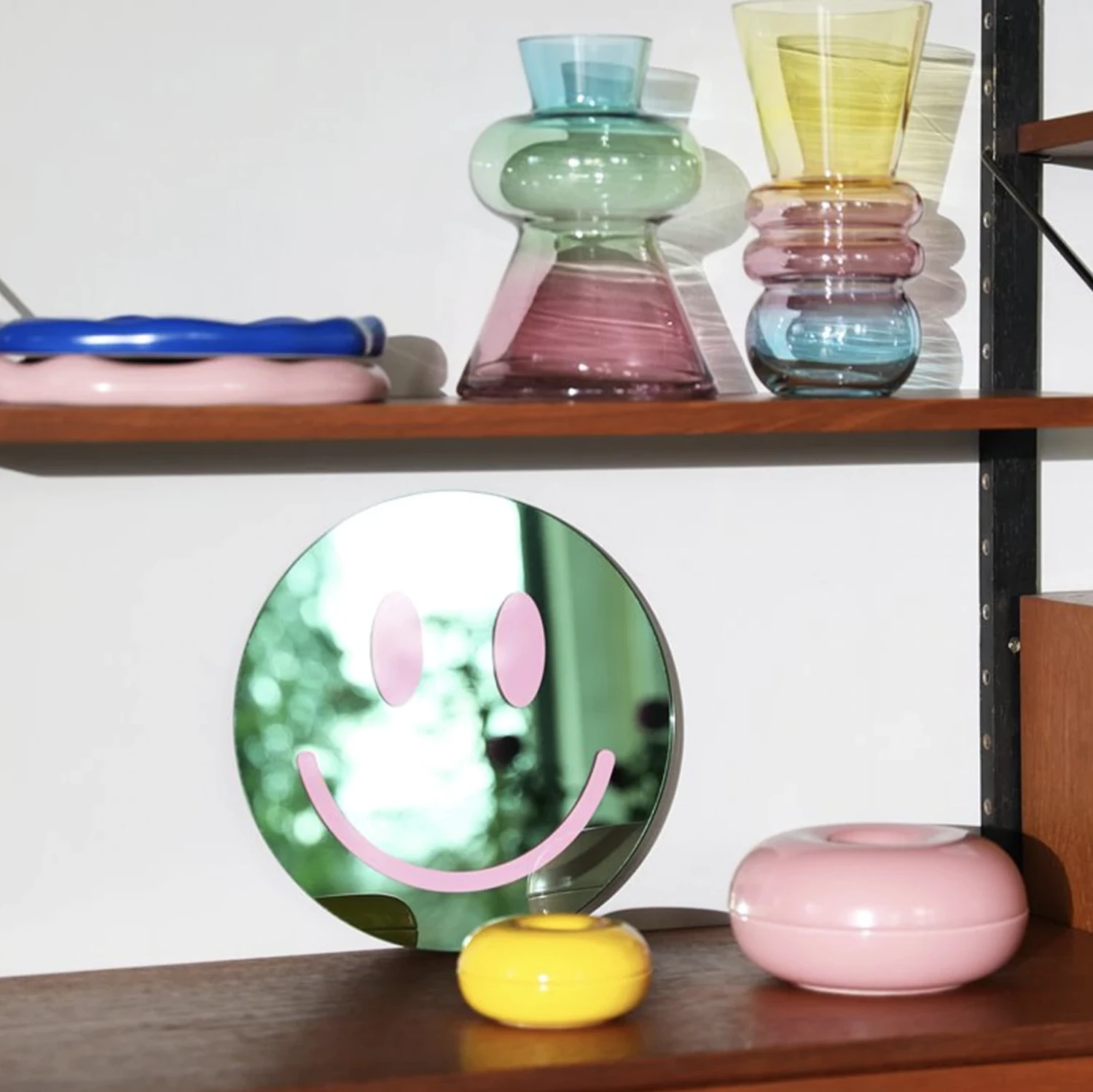 &klevering Smiley Face Mirror &klevering Smiley Face Mirror