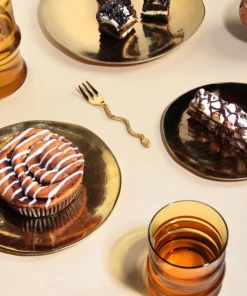 &klevering Set of 3 Imperfect Gold Plates